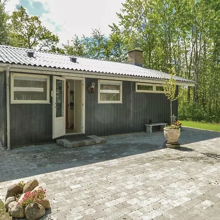 Two-bedroom Holiday In Logstor Hébergement de vacances Løgsted